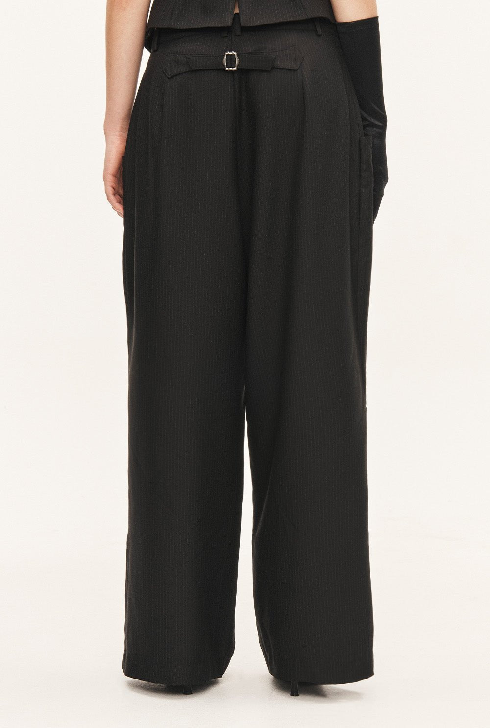 [releasing 09.30 12pm KST] Muse stripe trouser - threetimes