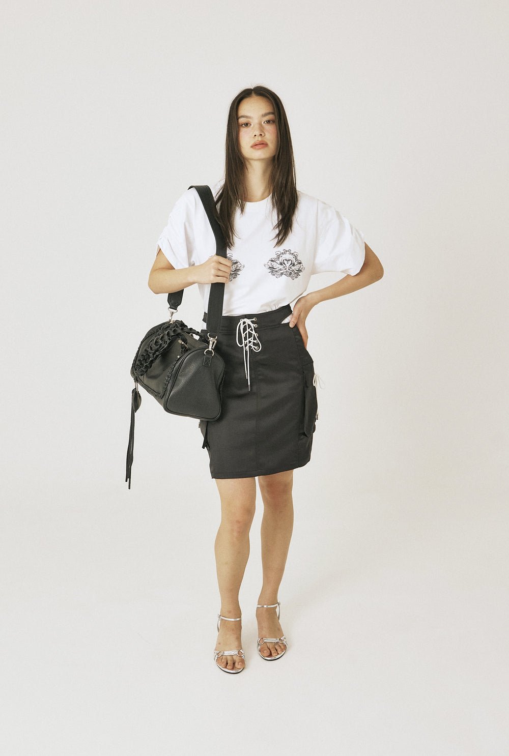 Cut - out flap skirt - threetimes