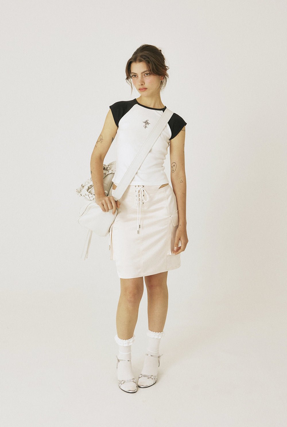 Cut - out flap skirt - threetimes