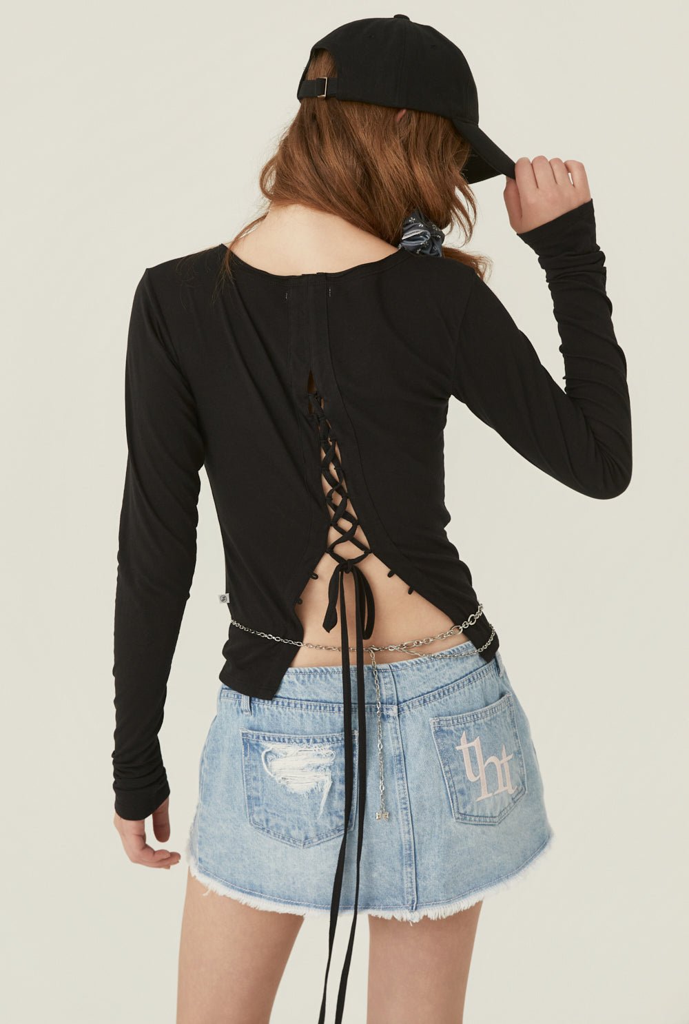 [releasing 06.11 12pm KST] Back slit tie tee - threetimes