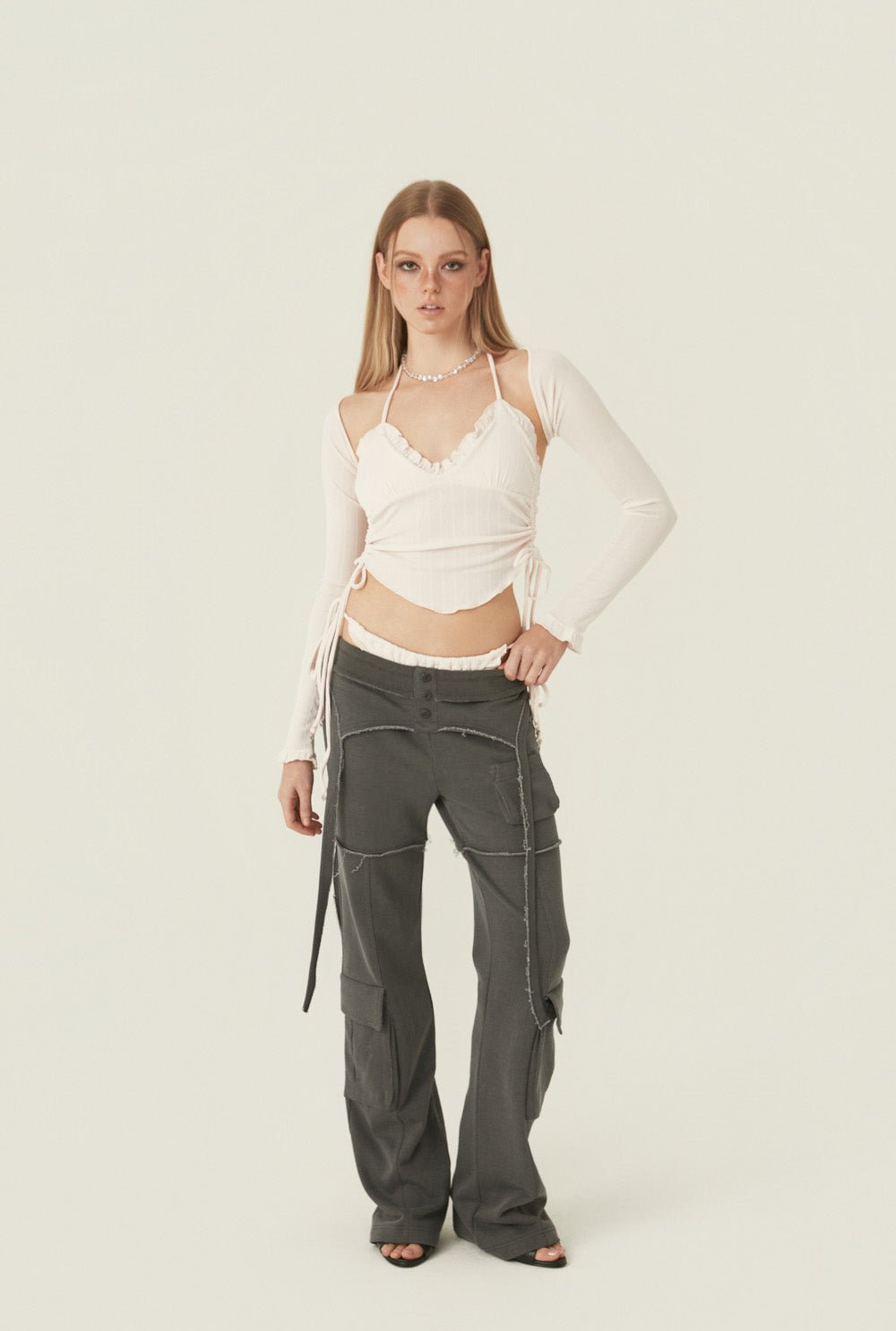 [releasing 06.11 12pm KST] Jenna cargo pants - threetimes