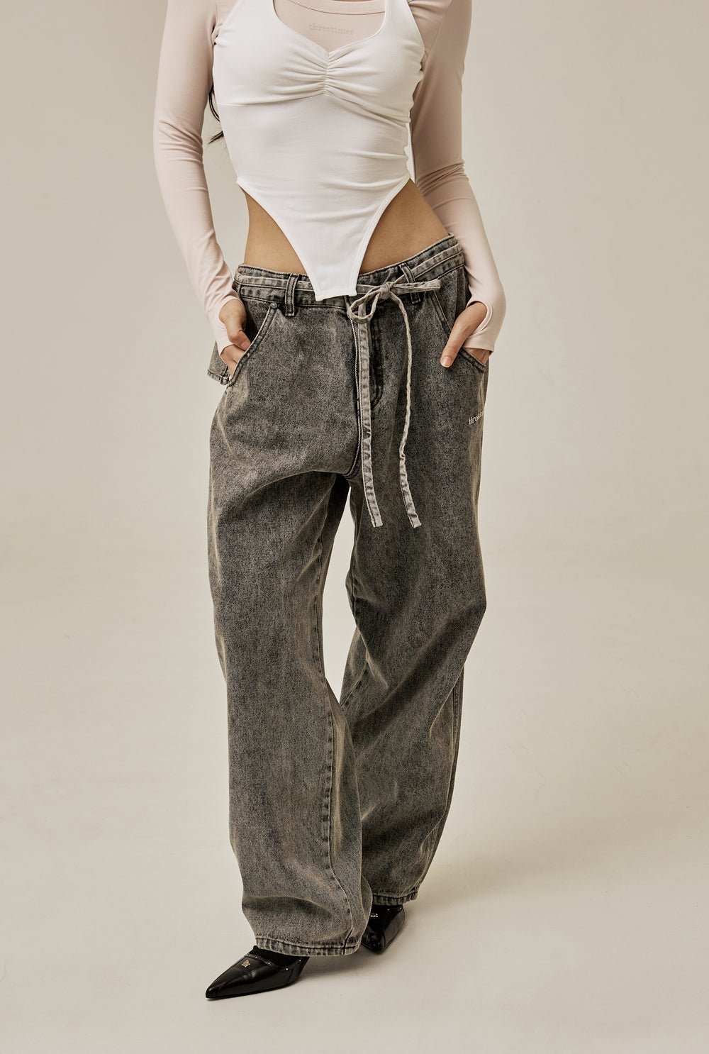 Ruffle baggy jeans - threetimes