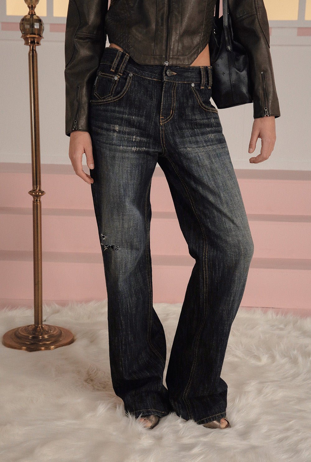 [releasing 03.05 12pm KST] Zella straight jeans - threetimes