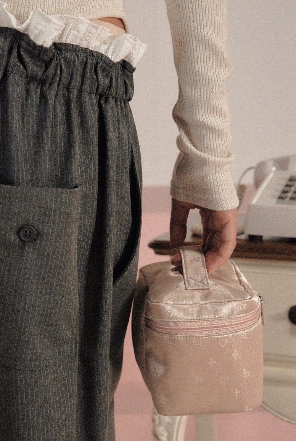 [releasing 02.24 12pm KST] Betty lace tee - threetimes