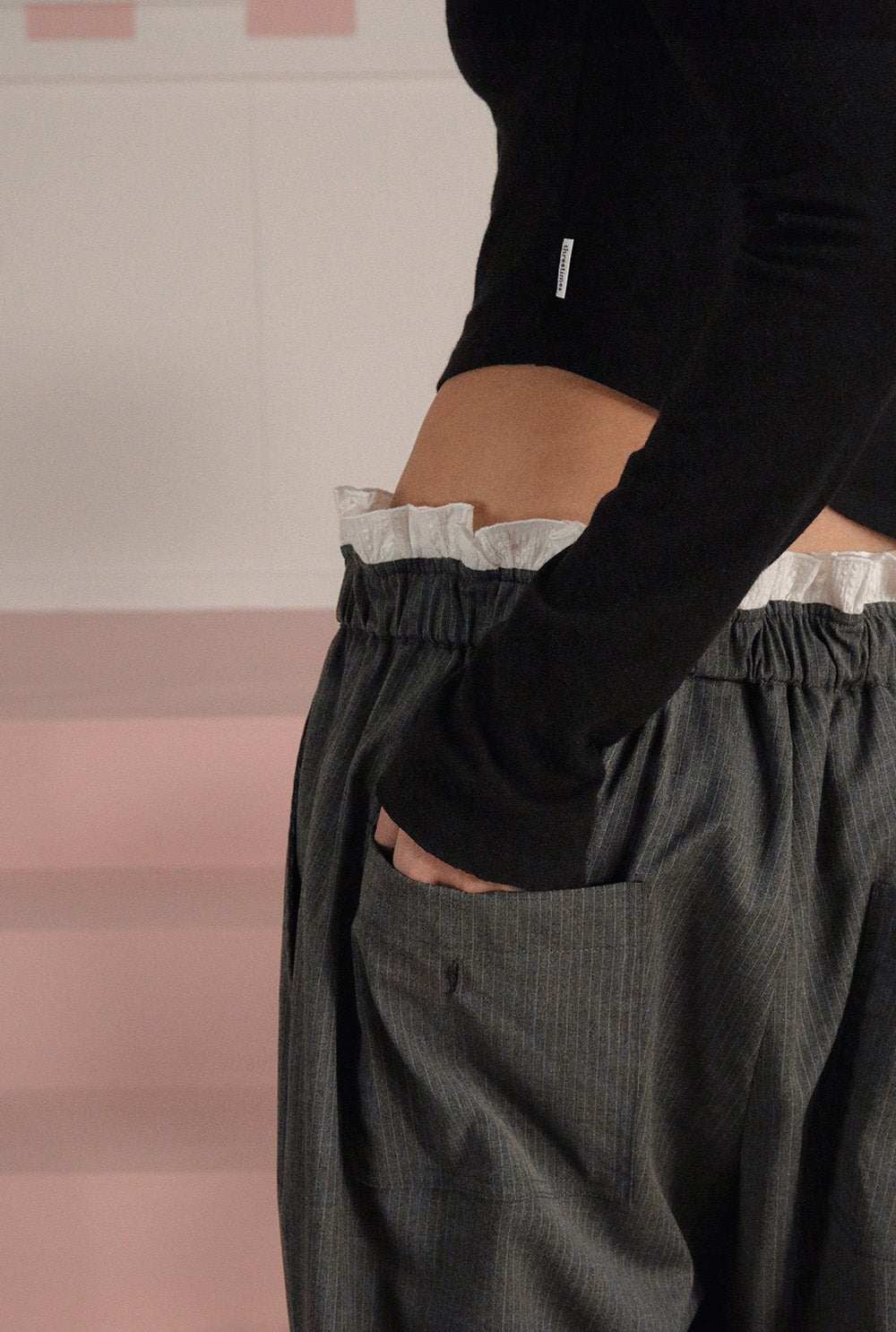 [releasing 02.24 12pm KST] Frankie button pants - threetimes